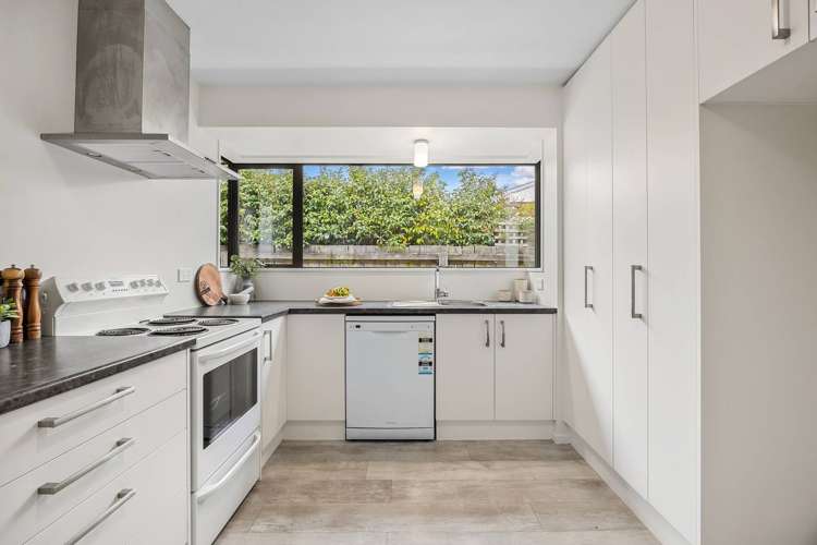 2/112 Edward Avenue_1