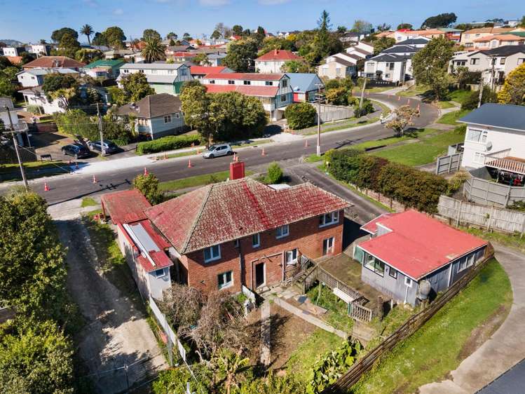 9 Craigbank Avenue New Lynn_15