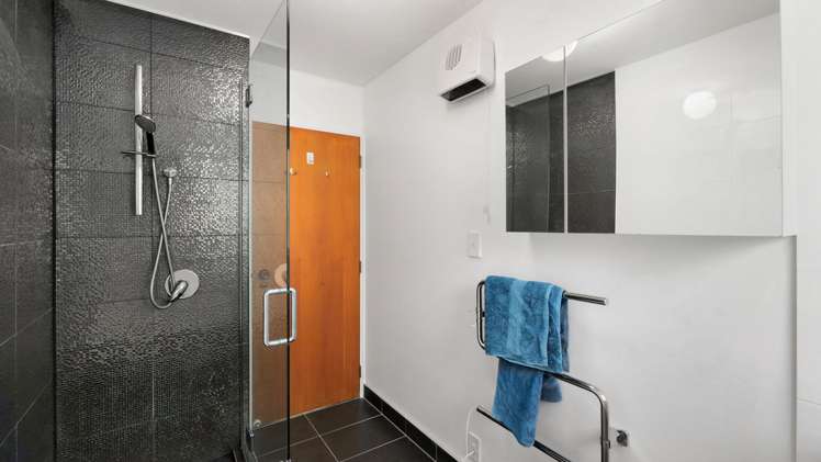 6 Bridge Street Southbridge_11