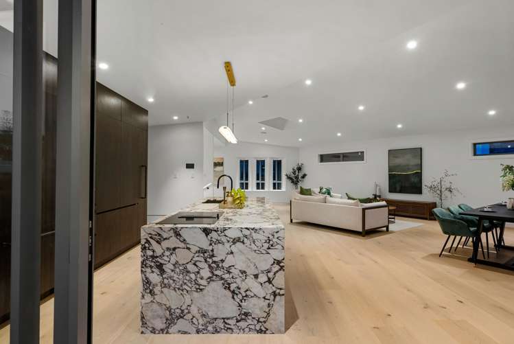 61A Churchill Road Murrays Bay_5