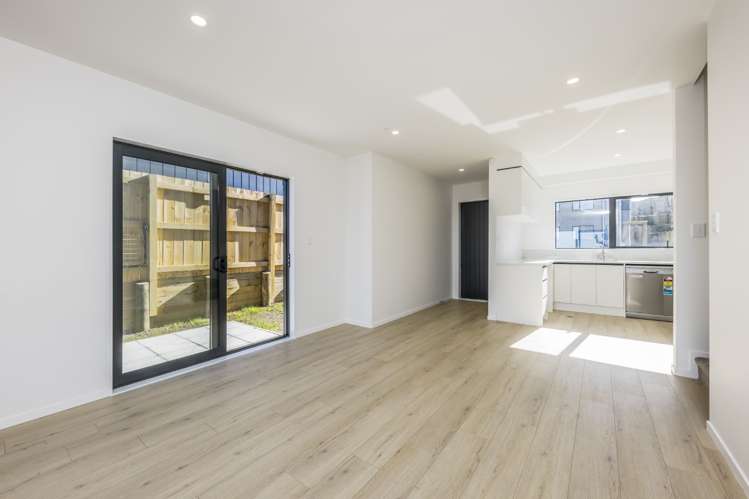 23 Crestview Rise 10938_4