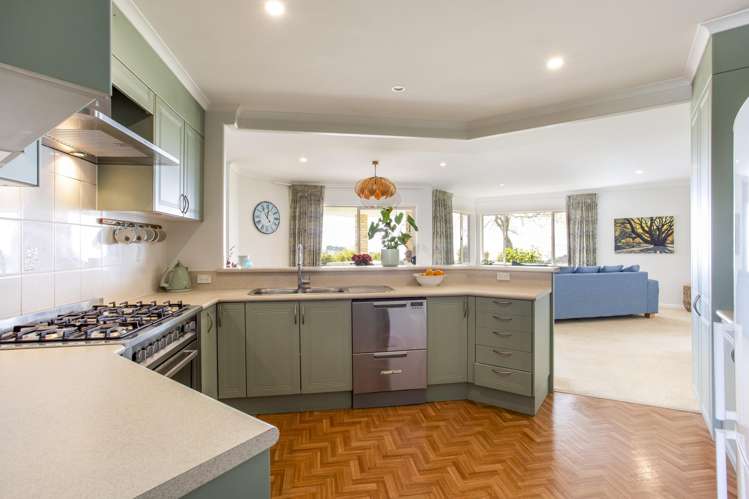 2247 South Head Road, South Head Helensville_16