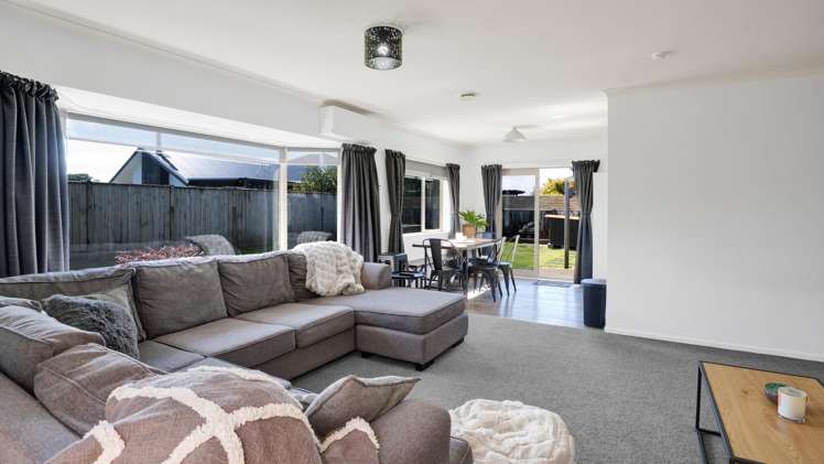 10 Estate Grove Inglewood_8