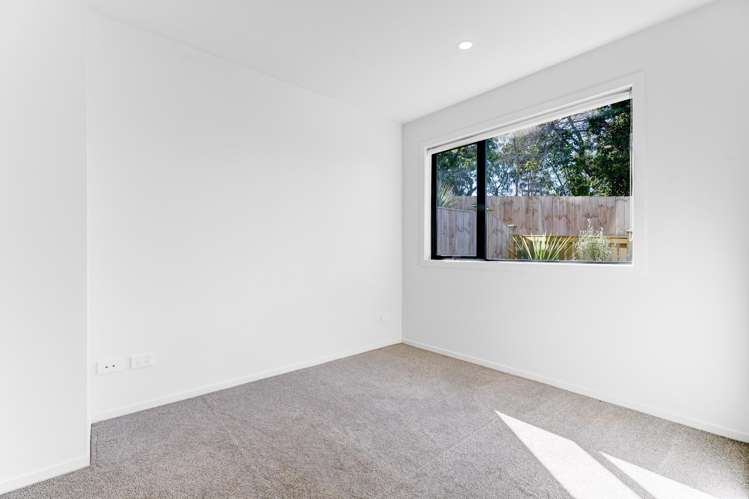 11/9 Schnapper Rock Road_3
