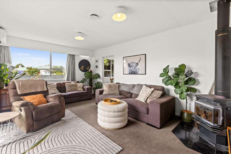 56 Wynyard Crescent Tamatea_1