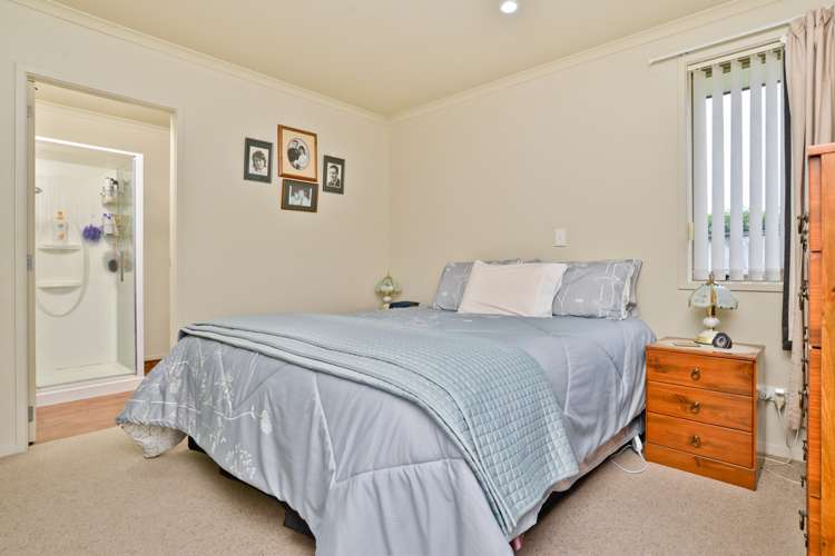 3 Newbury Place Huntington_10