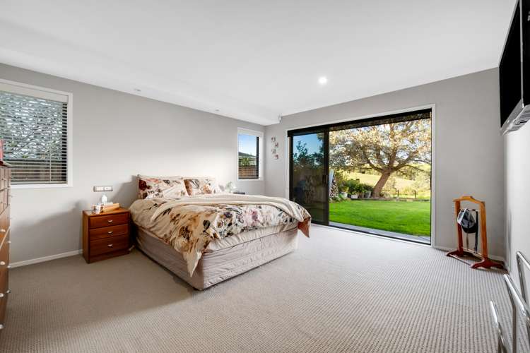 6 Bendemeer Place Flat Bush_15