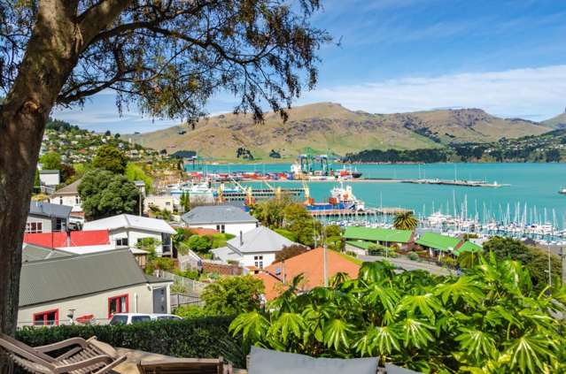 2 Webb Lane Lyttelton_3