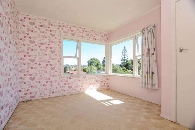 15 Kelkirk Street Kelston_8