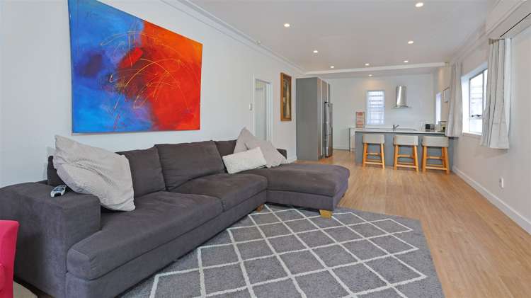 1/9 Clayburn Road Glen Eden_1