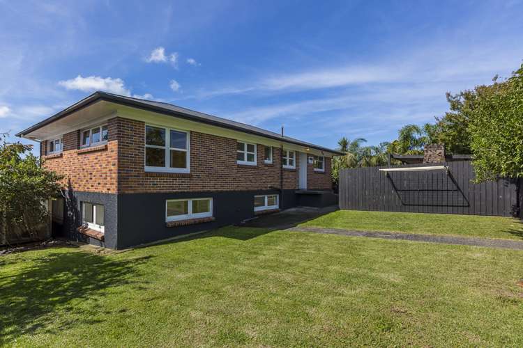 9 Harding Avenue Te Atatu South_14