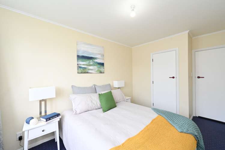 37 Constable Crescent Onekawa_12