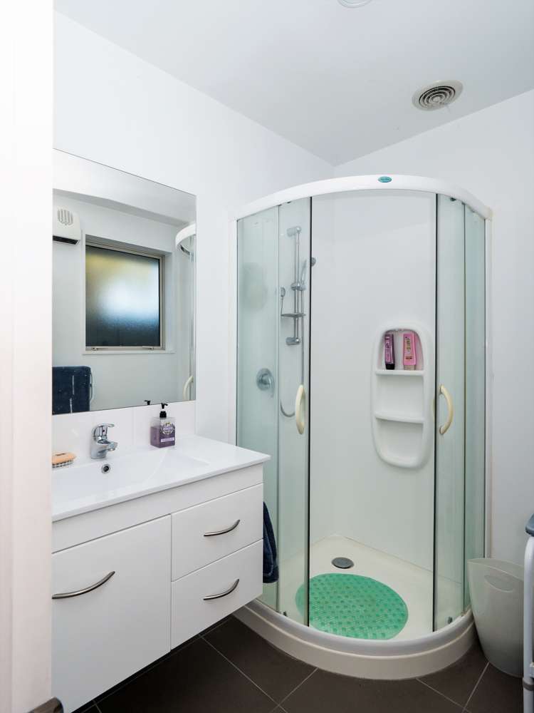 60a Frankleigh Street Somerfield_8