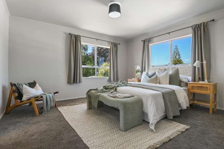 11 Sophia Street Glenholme_12