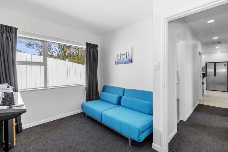 25 Griffiths Grove Newlands_13