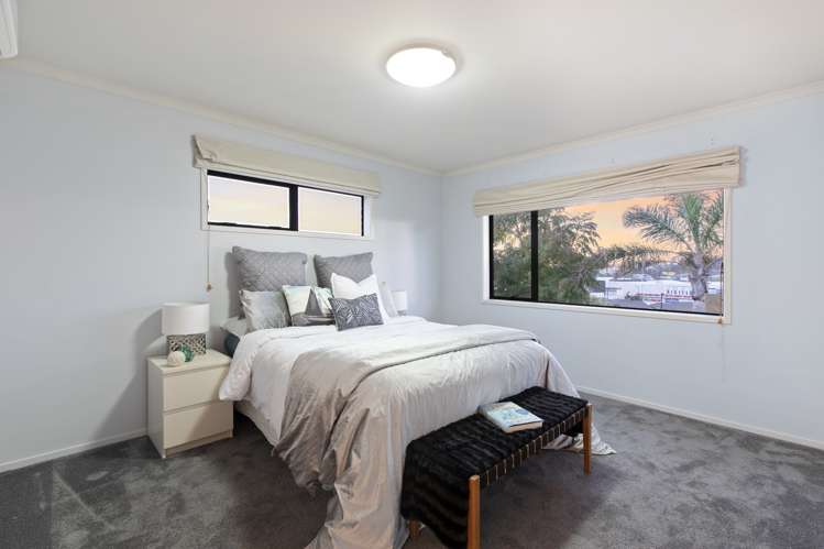 20 Seamount Drive Red Beach_15