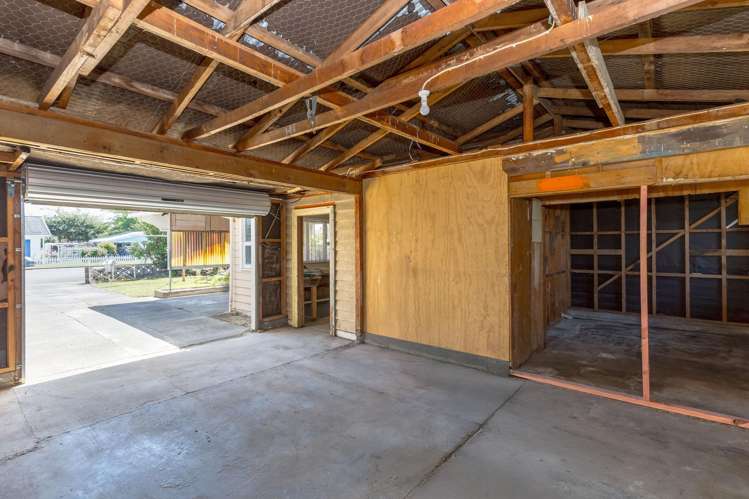 210 Belvedere Road Carterton_16