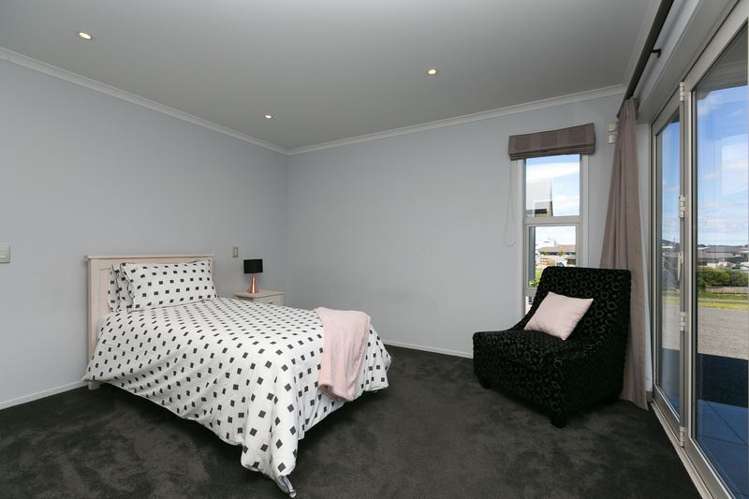 7 Amy Way Bell Block_33