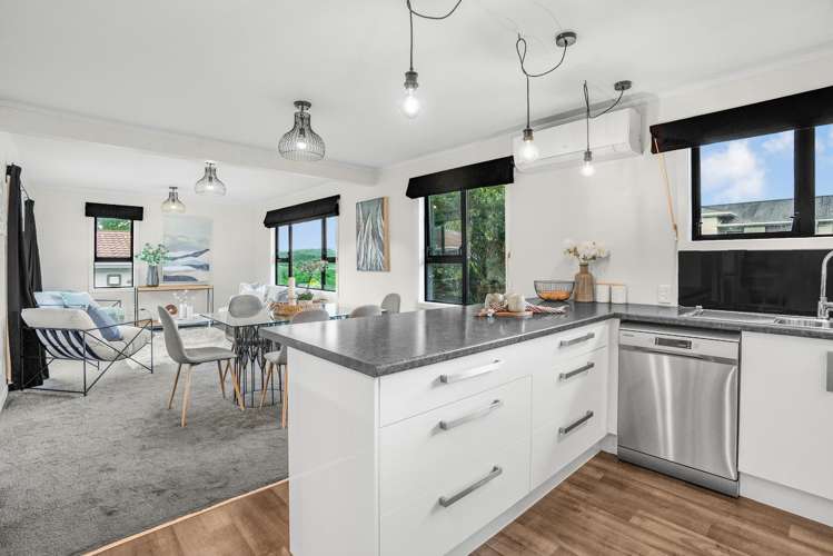 8 Drummond Crescent Kelson_6