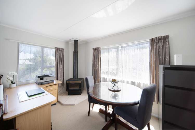 37 Seaward Place Wattle Downs_7