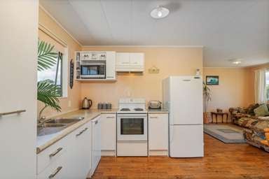 11 Hawk Hill Crescent_3