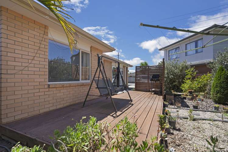 46 Garelja Road Henderson_16