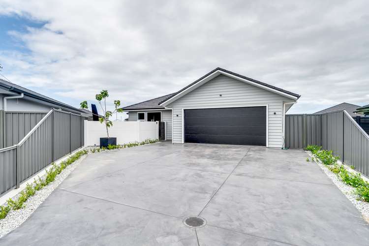 3 Benmore Place Poraiti_19