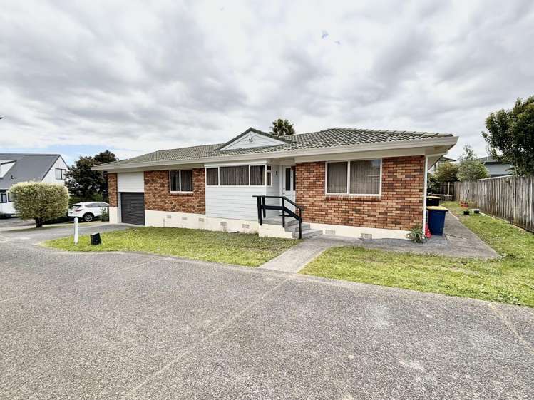 5/16 Duncan Avenue Te Atatu South_1