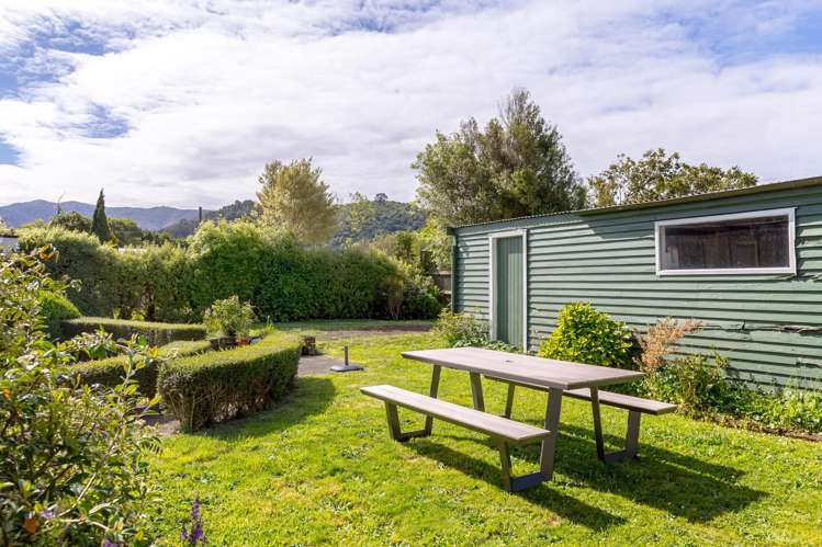 61 Brandon Street Featherston_15