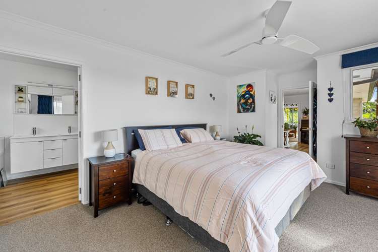 158 WAITAHA ROAD Welcome Bay_30