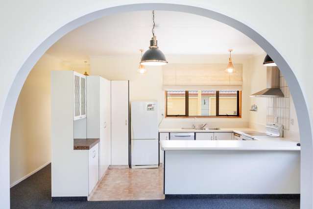 9 Shamrock Street Takaro_3