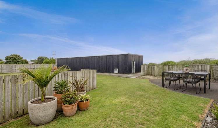 1544 South Road Manutahi_24