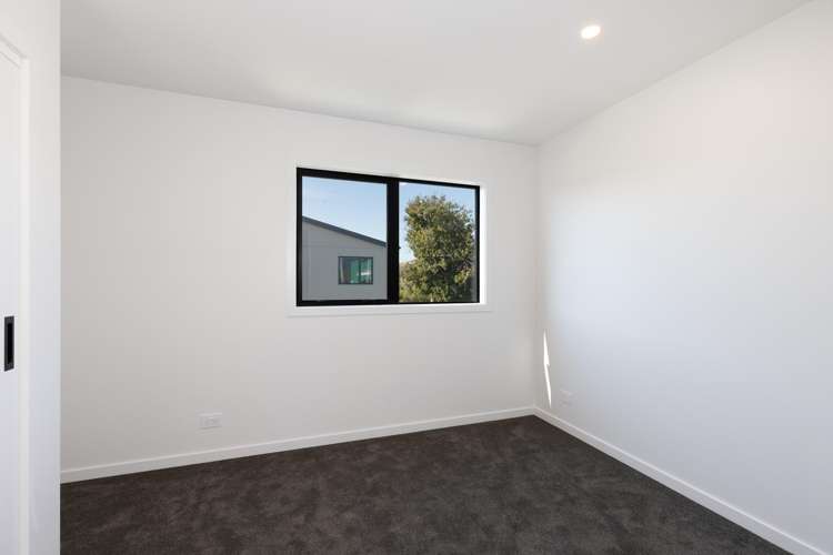 16/81 Neale Avenue Stoke_6