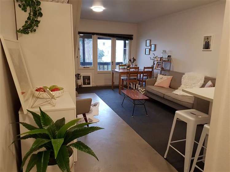 18/46 Hiropi Street Newtown_1