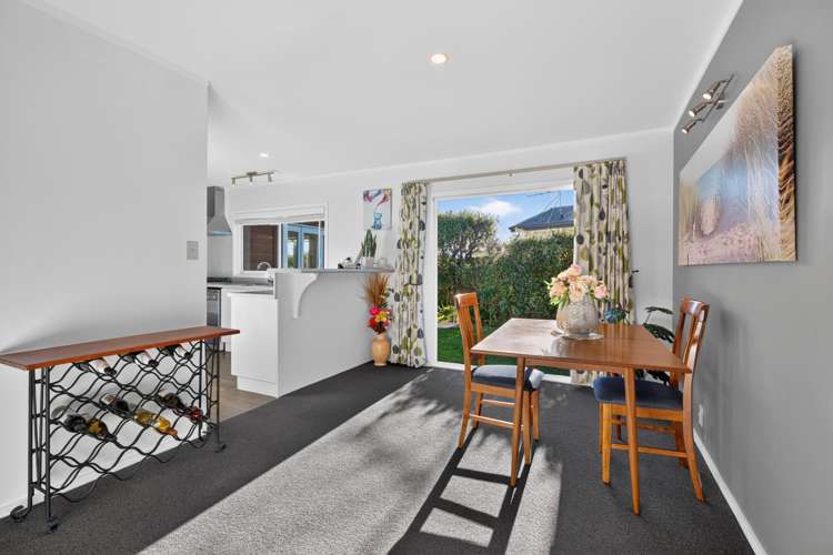 7 Lemonwood Grove Maungaraki_7