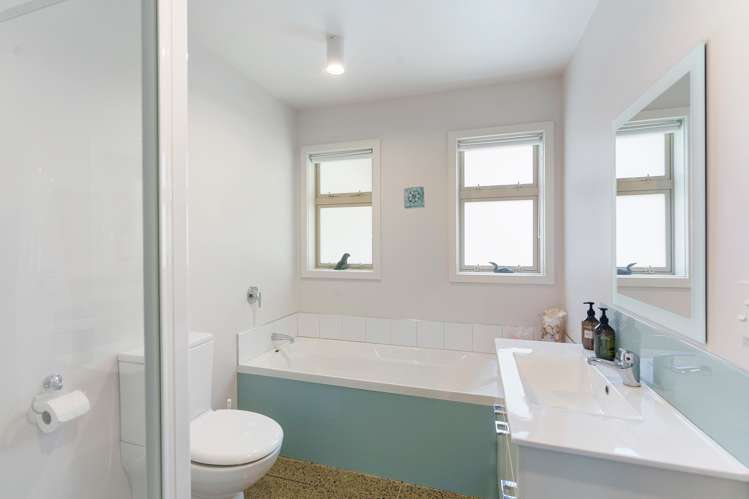 24 Settlement Road Te Horo_16