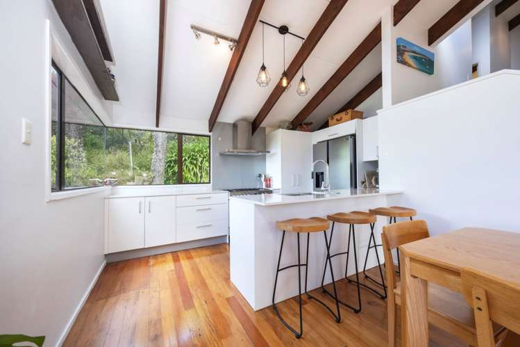 692 South Titirangi Road Titirangi_6