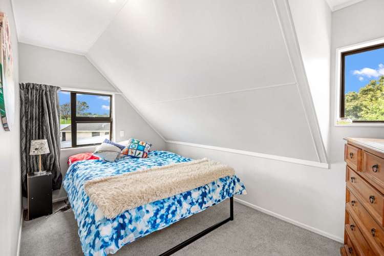 7 Charisma Court Kelvin Grove_22