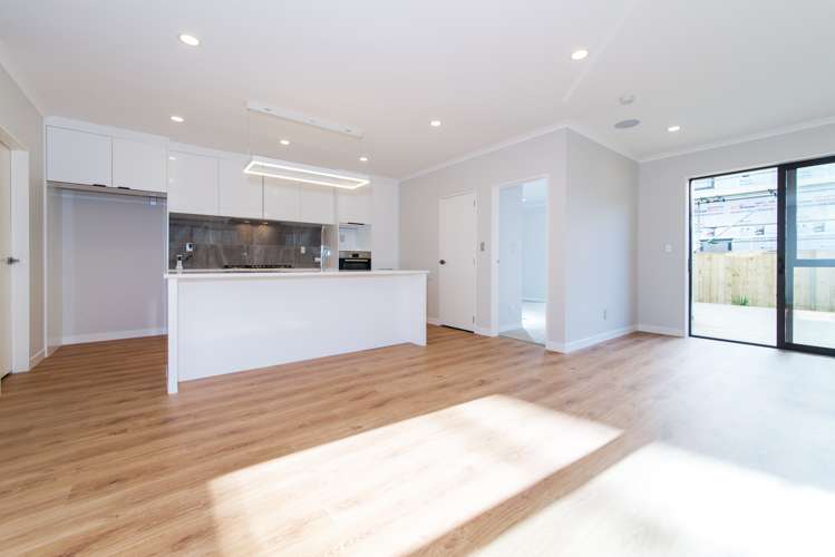 10 Bomber Lane Whenuapai_6