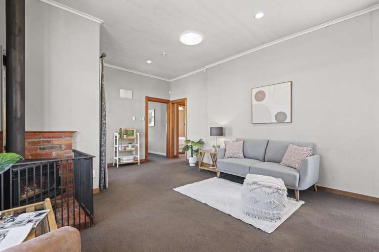 61 Shamrock Street Takaro_11