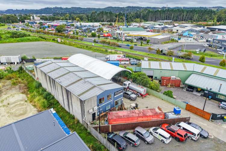 22 Shamrock Drive Kumeu_11