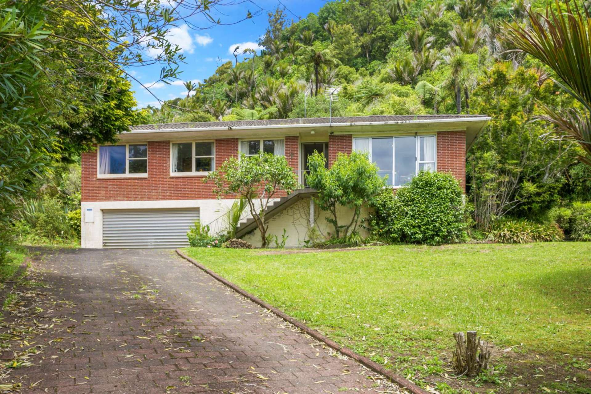 3 Bush Road Waiatarua_0