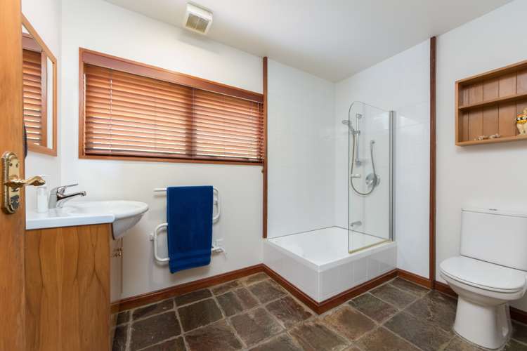 134h Rangatira Road Beach Haven_12
