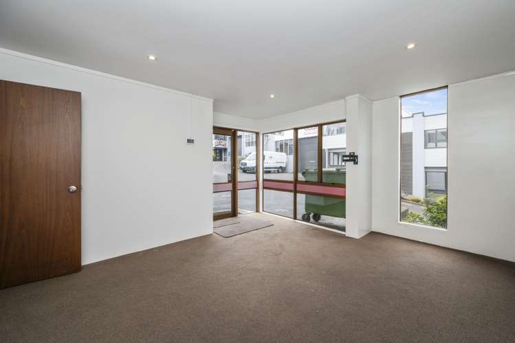 3/84-90 Hillside Road Wairau Valley_16