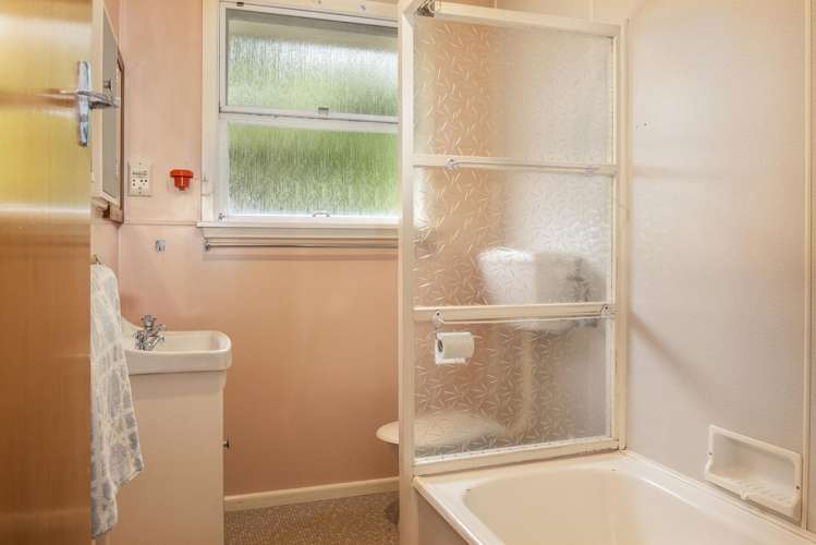 2c Karina Crescent Redwoodtown_13