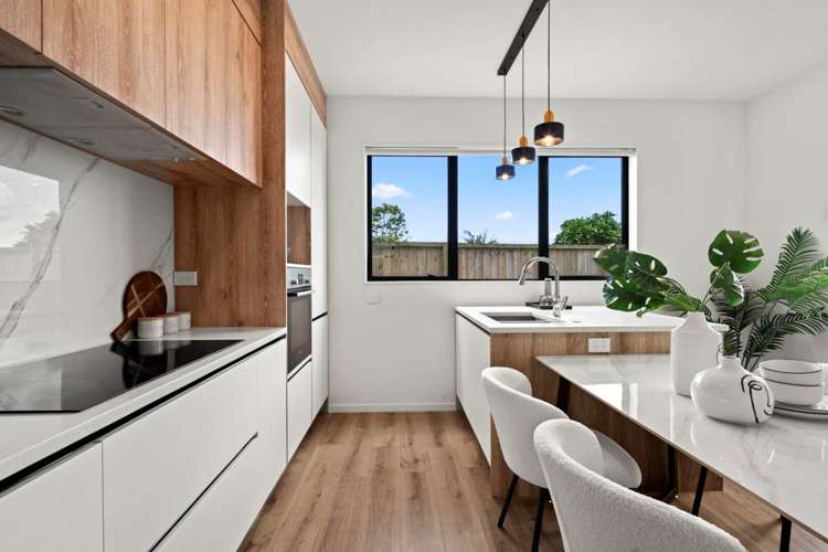 2d Robin Lane Browns Bay_9