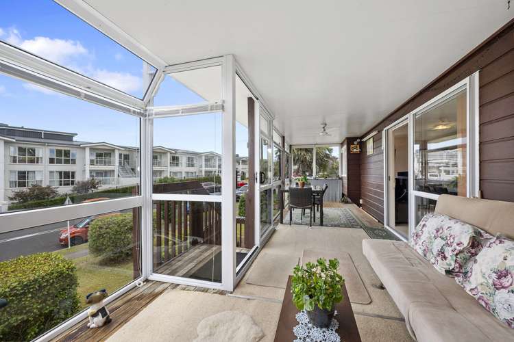 96 Unsworth Drive Unsworth Heights_11