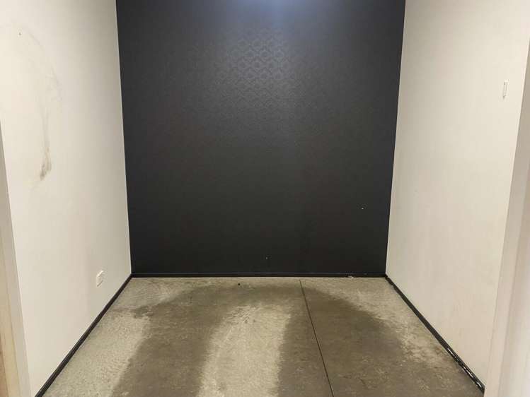 Unit 6, 83 Apollo Drive Rosedale_11