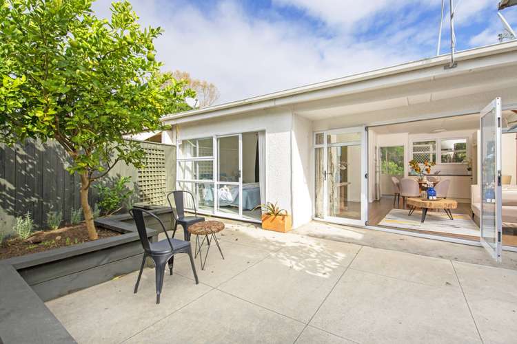 2/14 Cleary Road Panmure_0