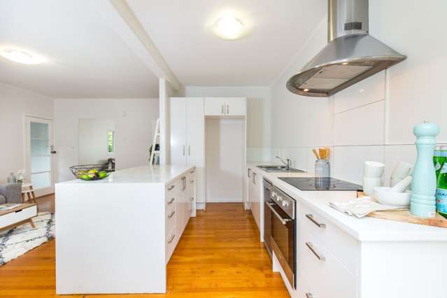 94 Abbotts Way Remuera_3